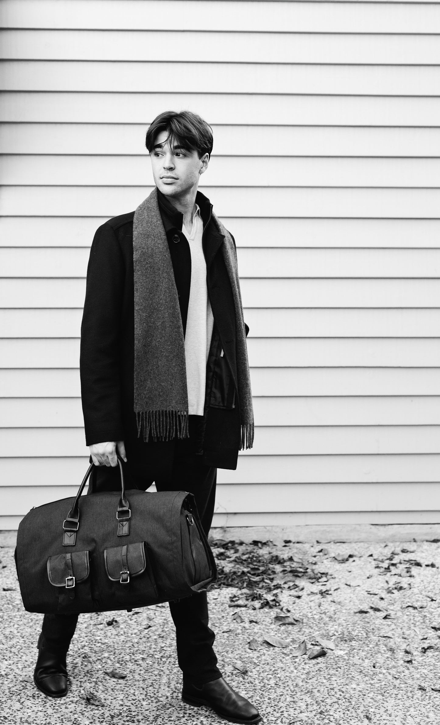 Garment Duffle Bag: Convertible Duffle Garment Bag With Separate Shoe Compartment Suit Travel Bags Weekend Bag Carry On Garment Bags for Travel